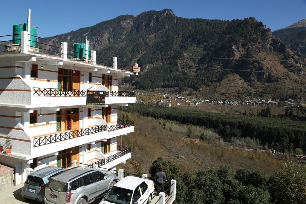 Hotel Ridge View Manāli Exteriér fotografie